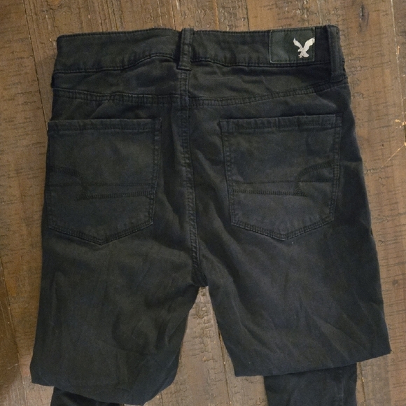Size 4 American Eagle Black High-Rise Jeggings Skinny Jeans Minimalist Essential - Picture 5 of 6